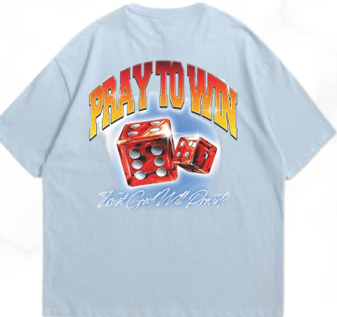 Playera Oversize PRAY TO WIN